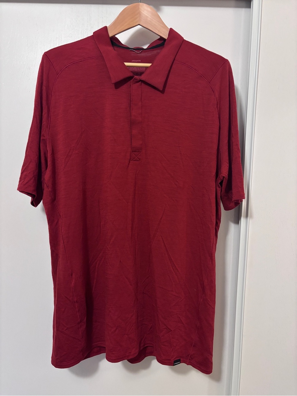 Patagonia Mens Polo Size XXL Dark Red Merino Wool Short Sleeve Hiking Outdoor